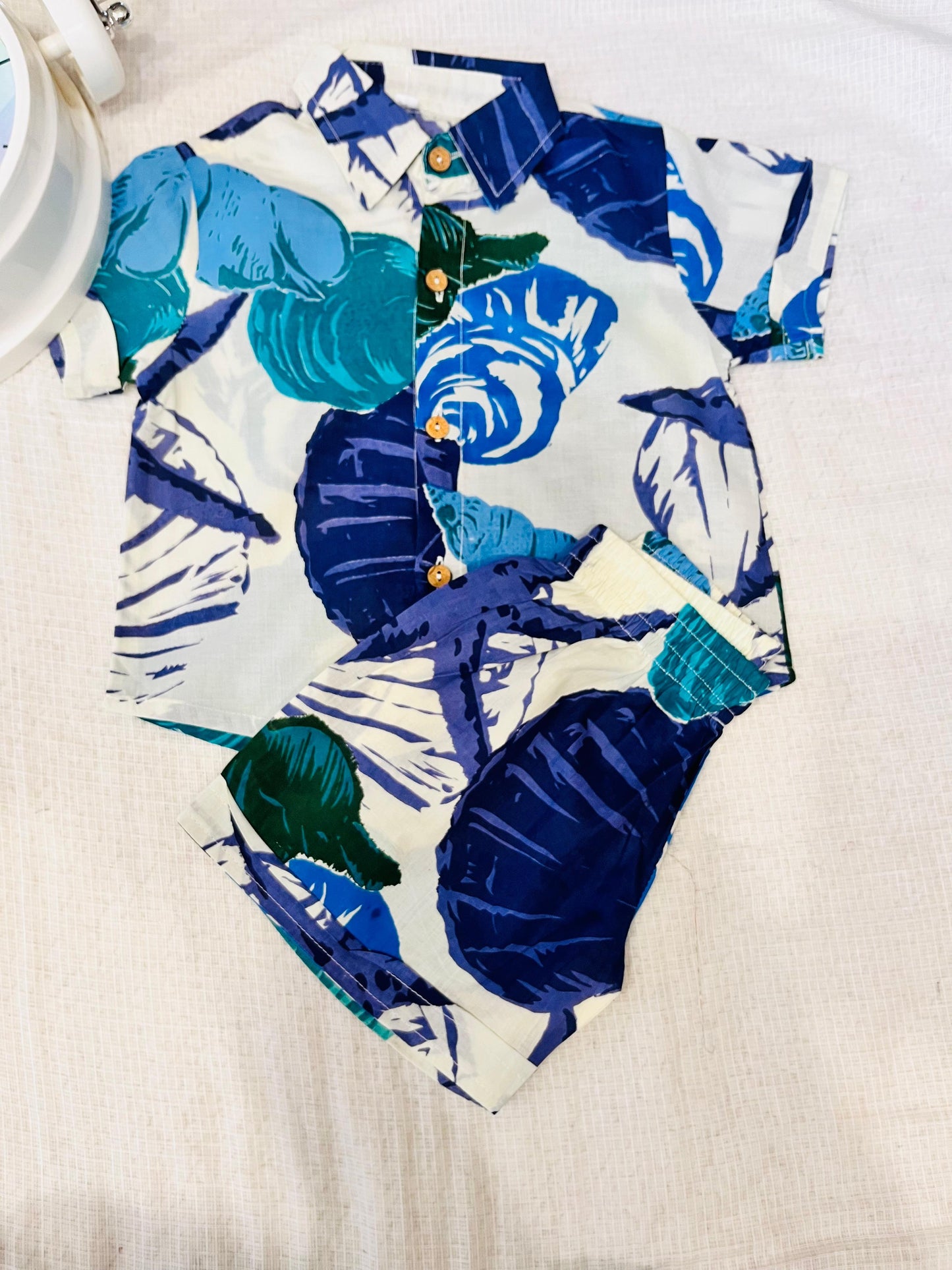 Abstract Printed Cord-Set