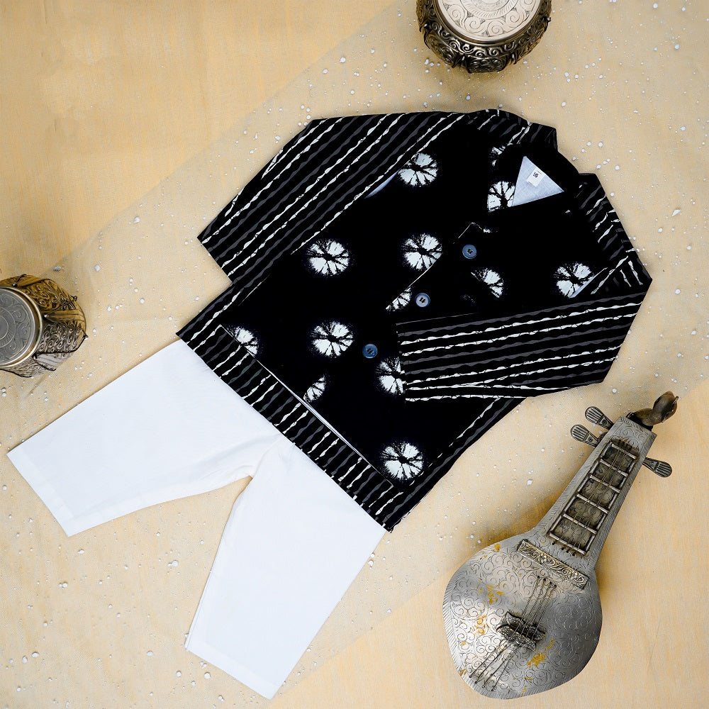 Black Bandhej Kurta and Jacket with Pyjama (Tie and Dye)