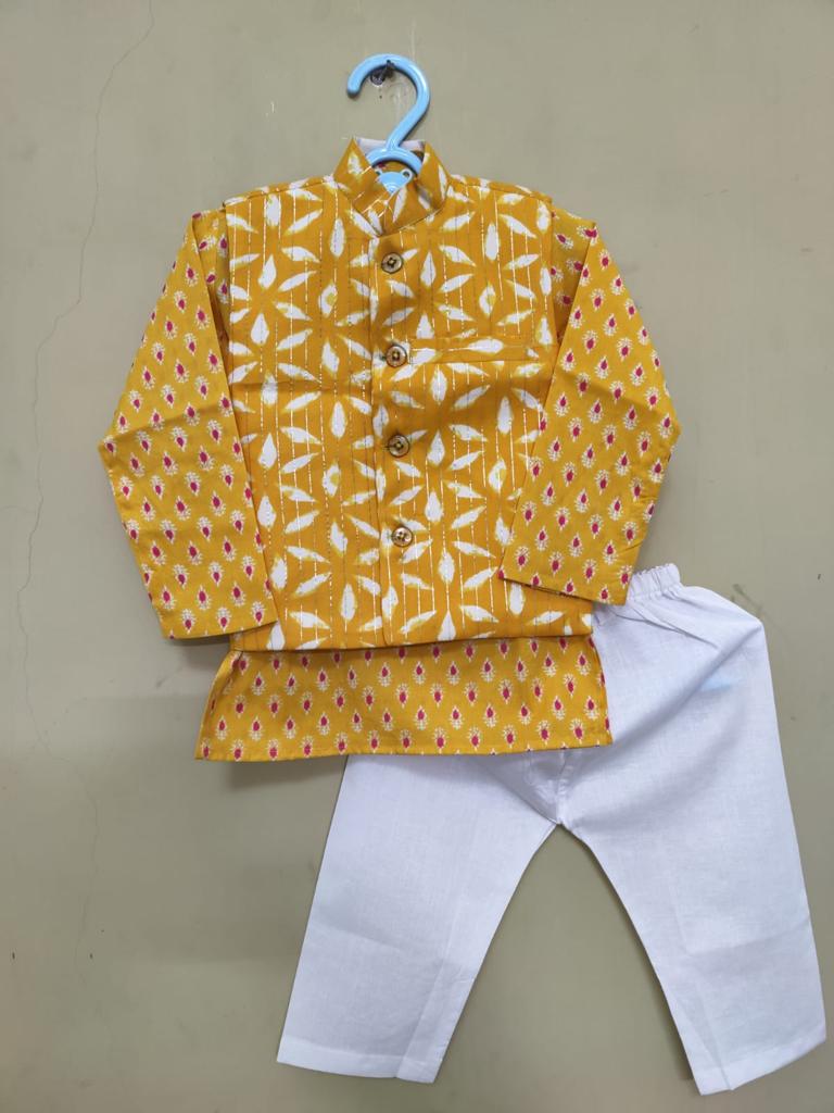 Yellow Lurex Patti print Jacket with Kurta -Pyjama