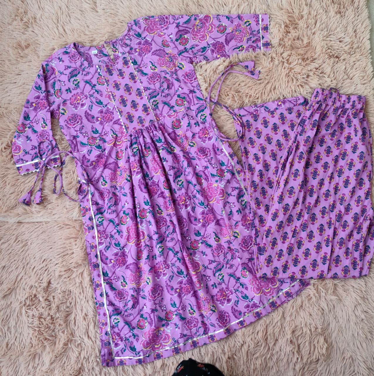 Lavender Colour Floral Printed Nyra Cut suit with Sant