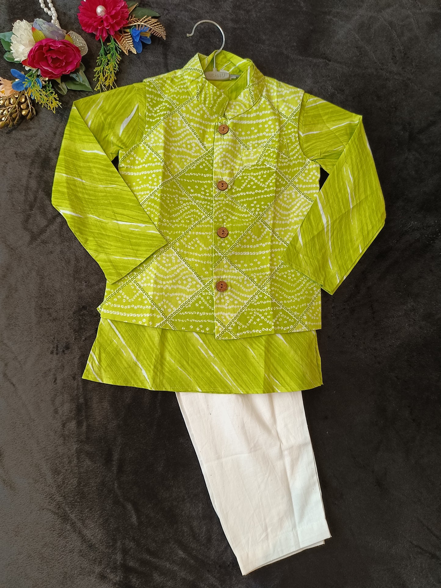 Parrot Green Bandhej Kurta and Jacket with Pyjama (Tie and Dye)