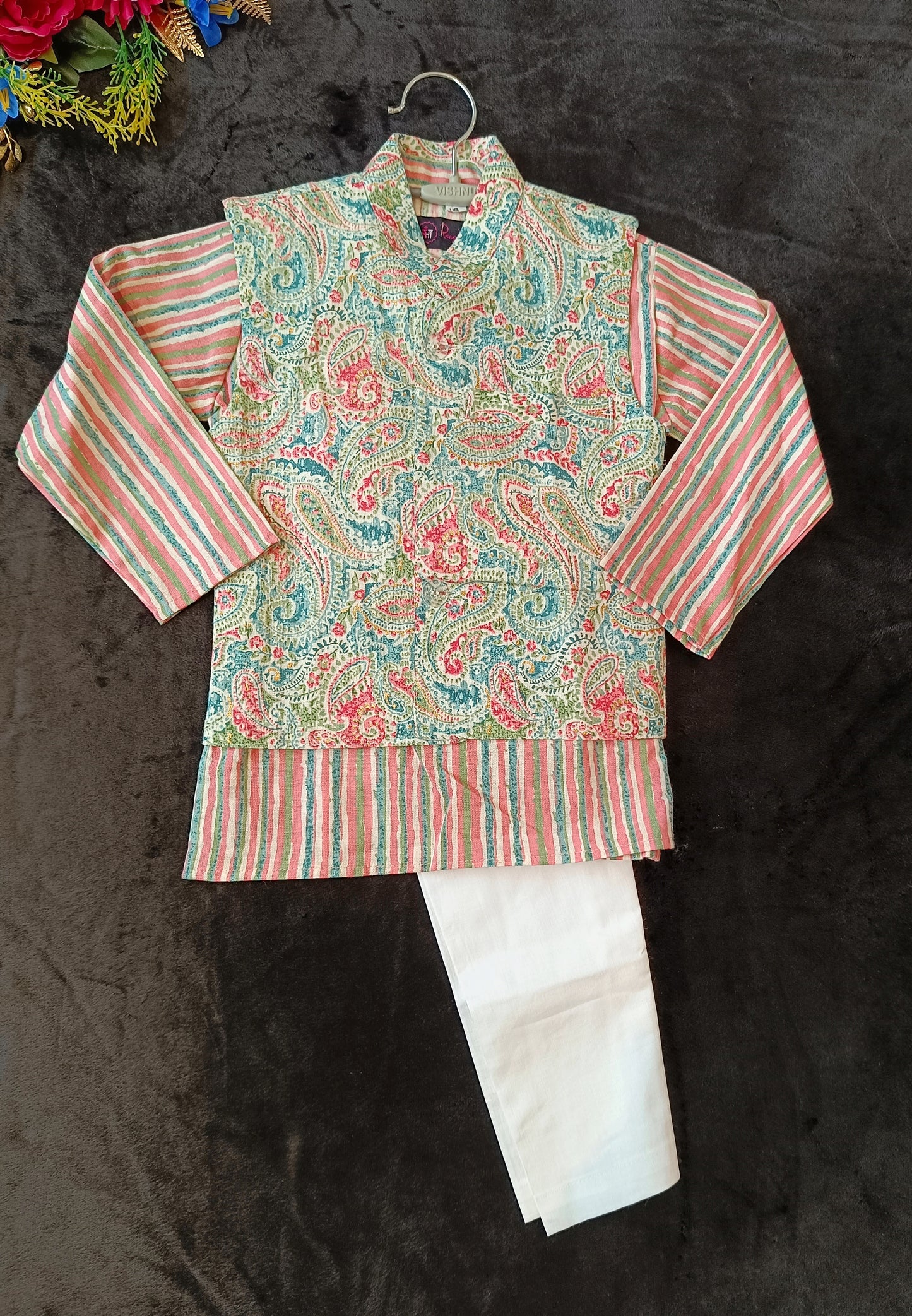 Pink Pastel Paisley Jacket with Kurta Pyjama