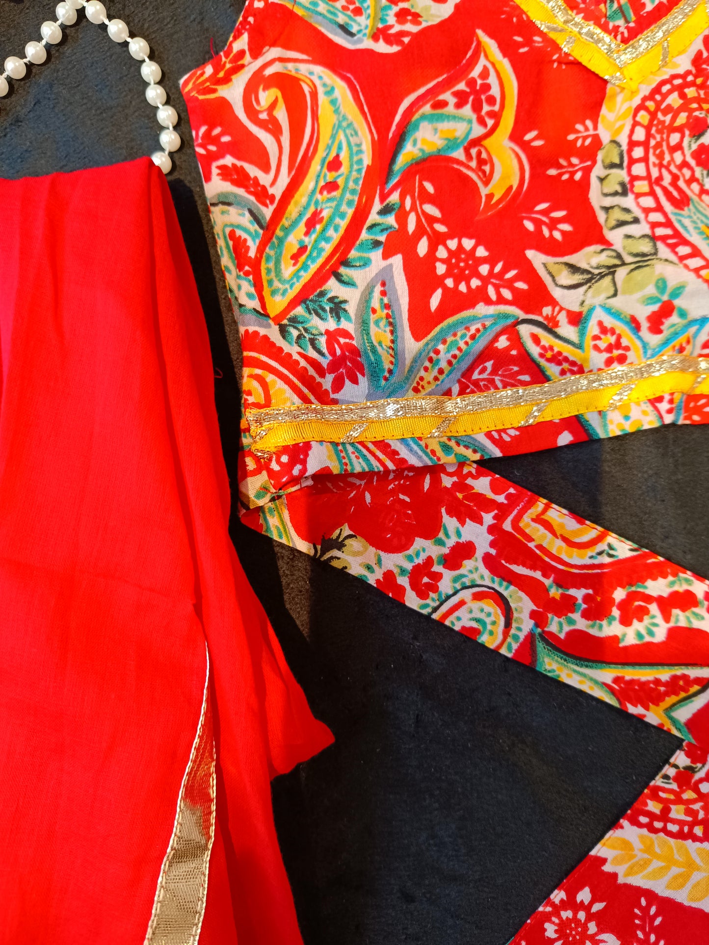 Sleeveless Floral Print Red Colour Lehenga Choli