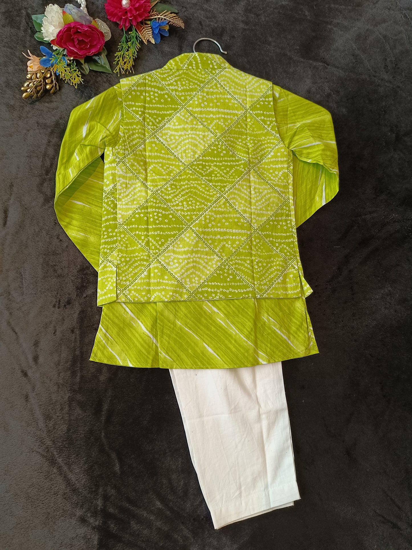 Parrot Green Bandhej Kurta and Jacket with Pyjama (Tie and Dye)