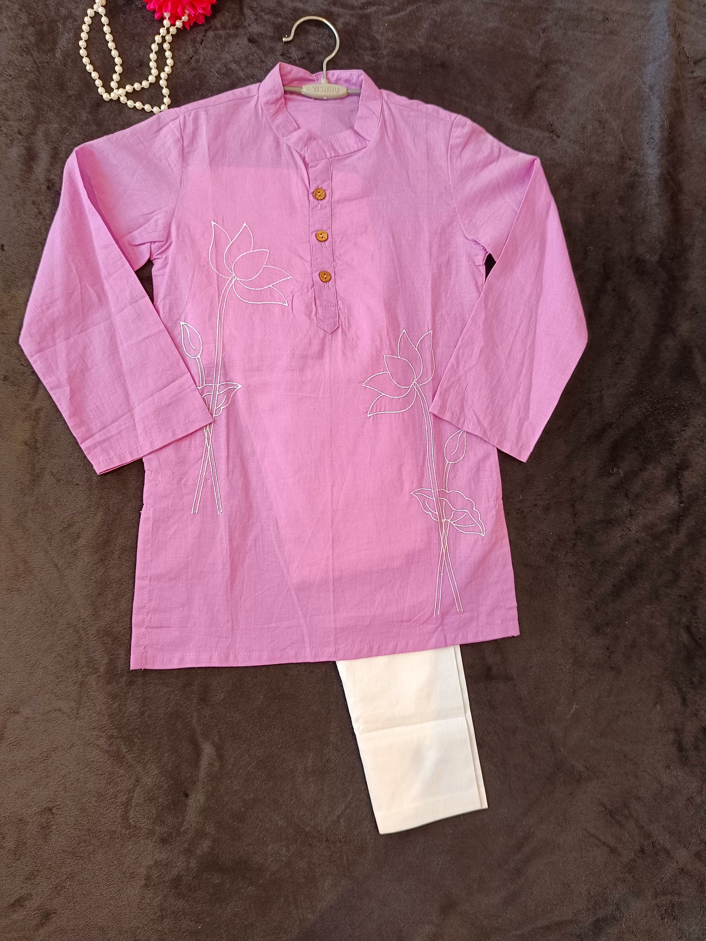 Lavender Lotus embroided Kurta -Pyjama