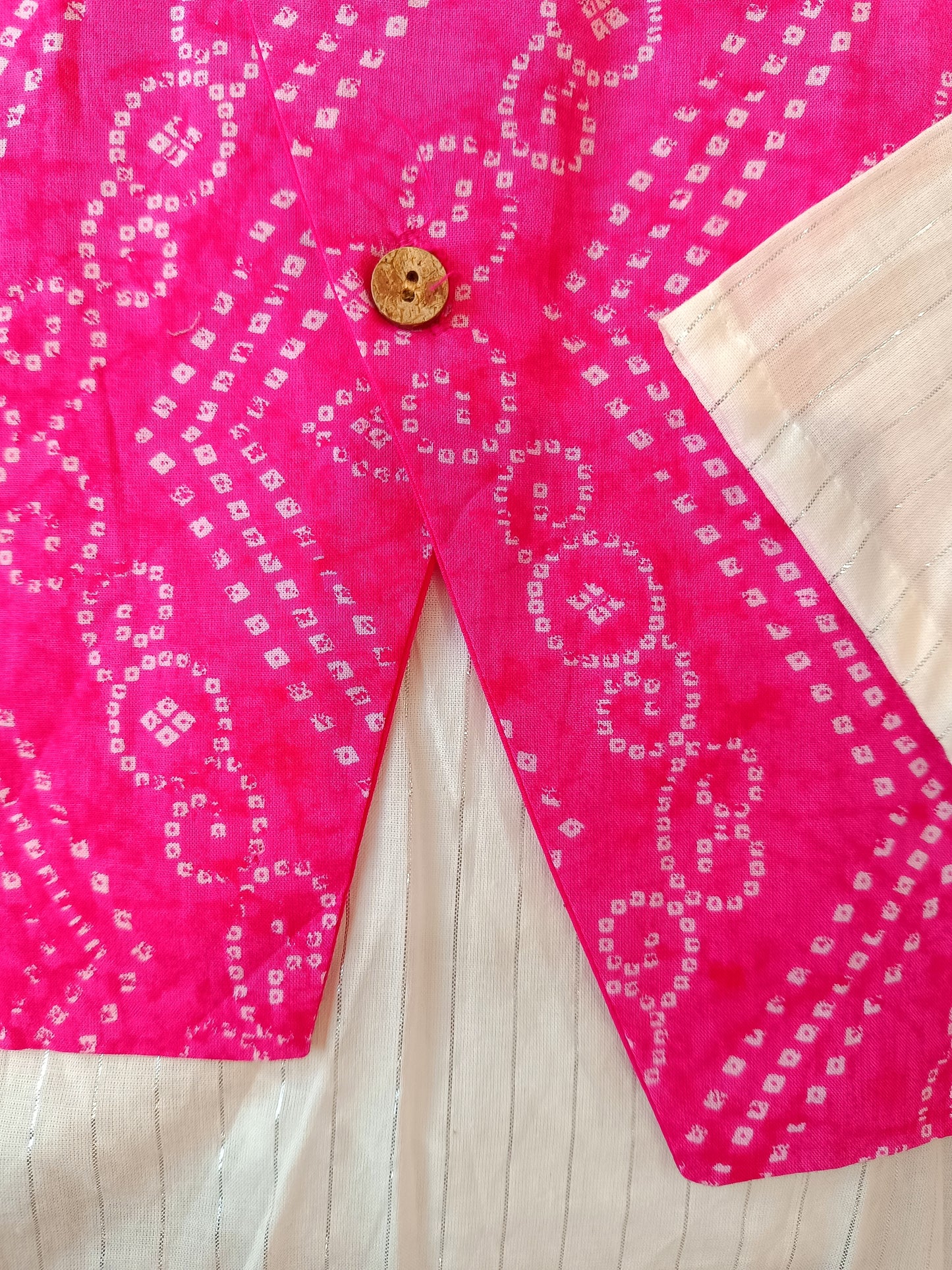 Baby Pink Bandhej Jacket with Kurta -Pyjama (Tie and Dye)