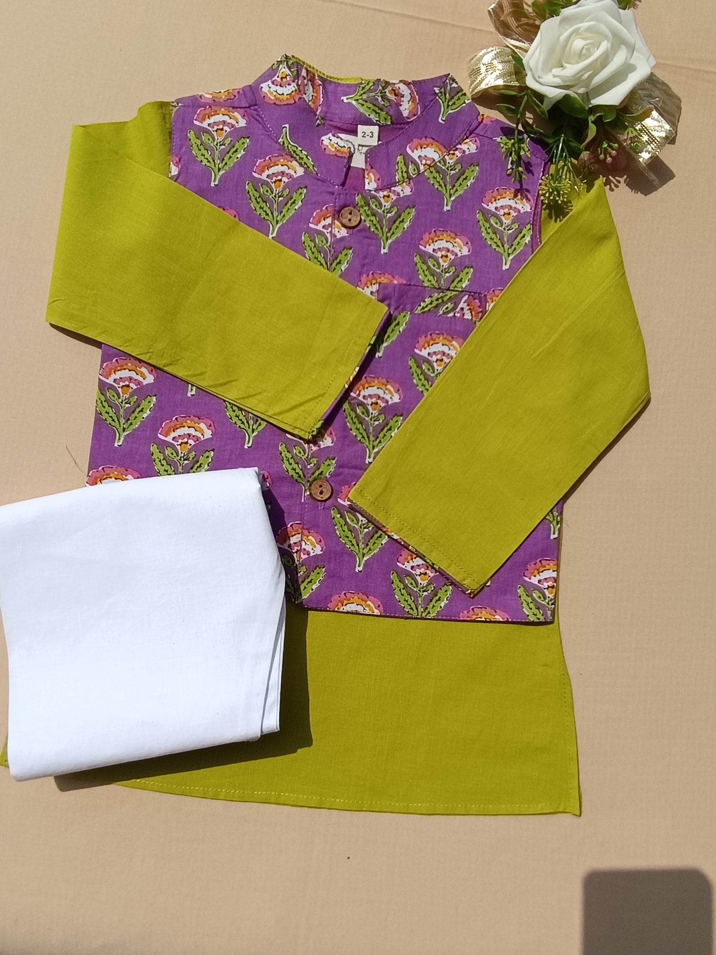 Ethnic Floral Print Jacket with Kurta -Pyjama