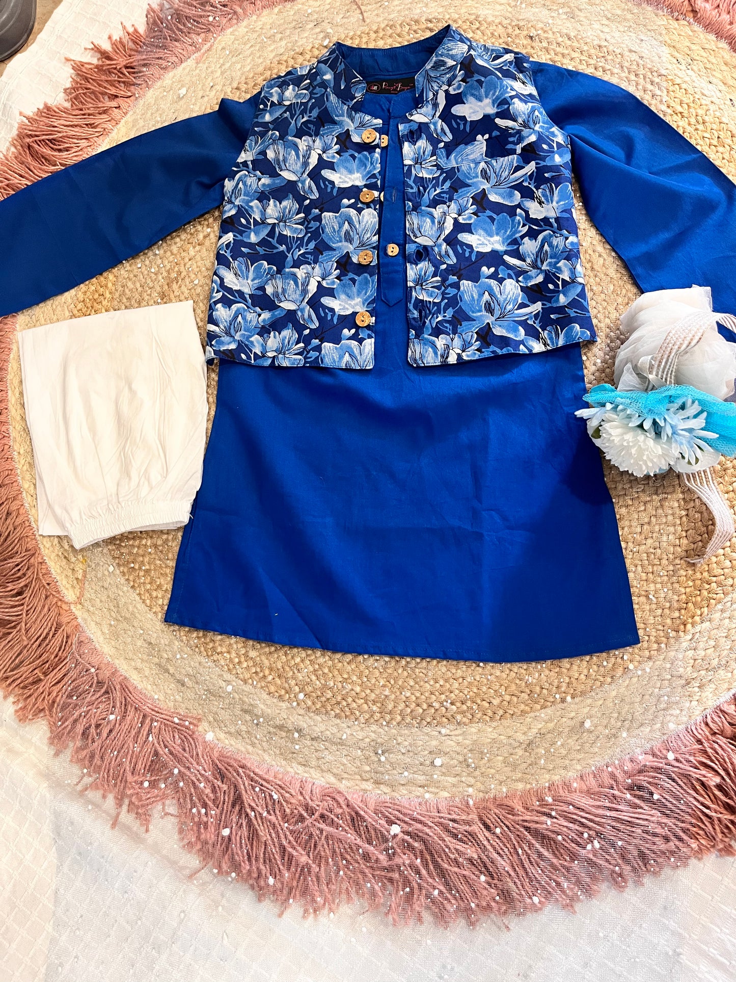 Floral Printed Jacket with Kurta -Pyjama