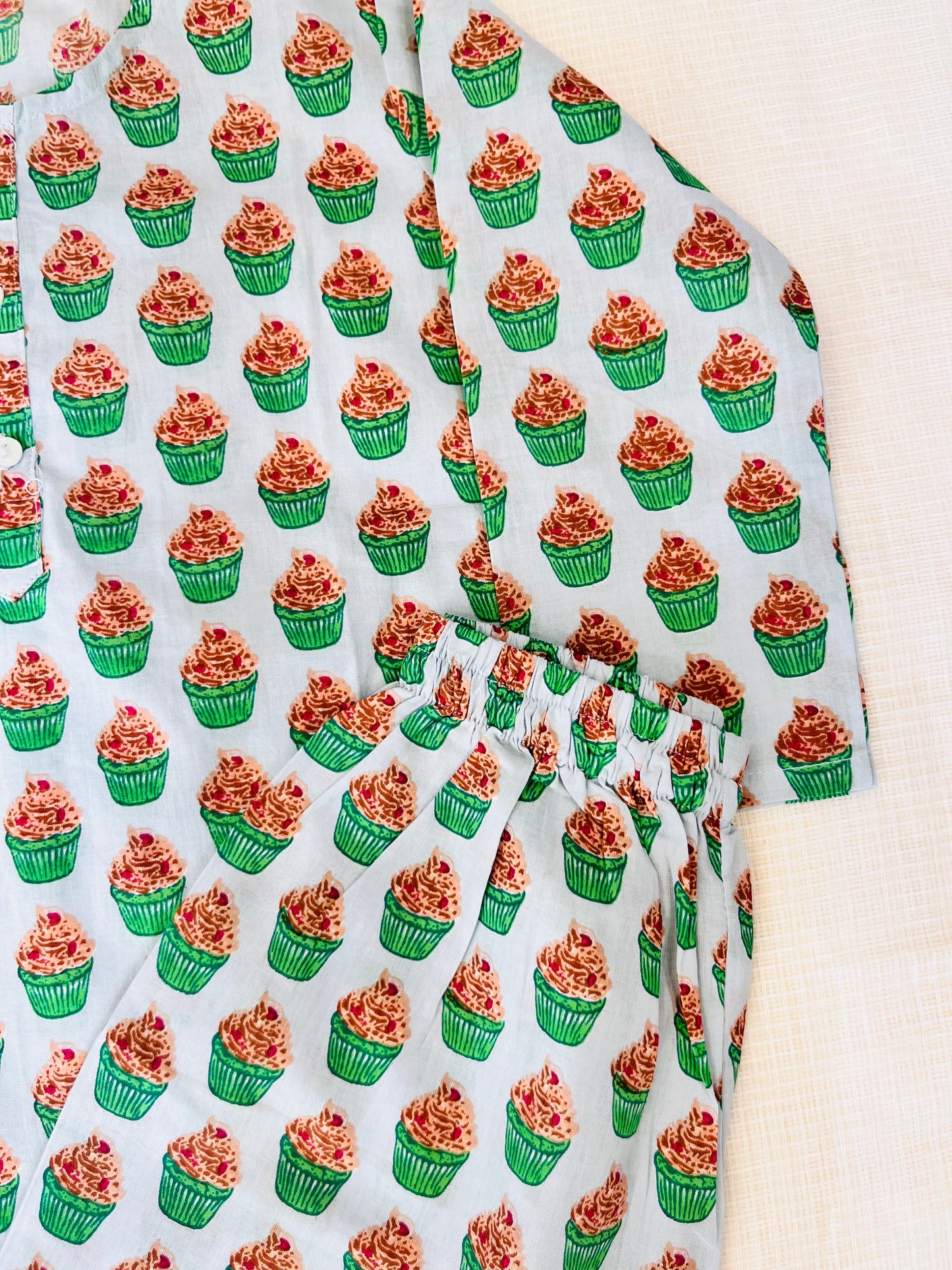 Cupcake Printed Green Color Night Suit