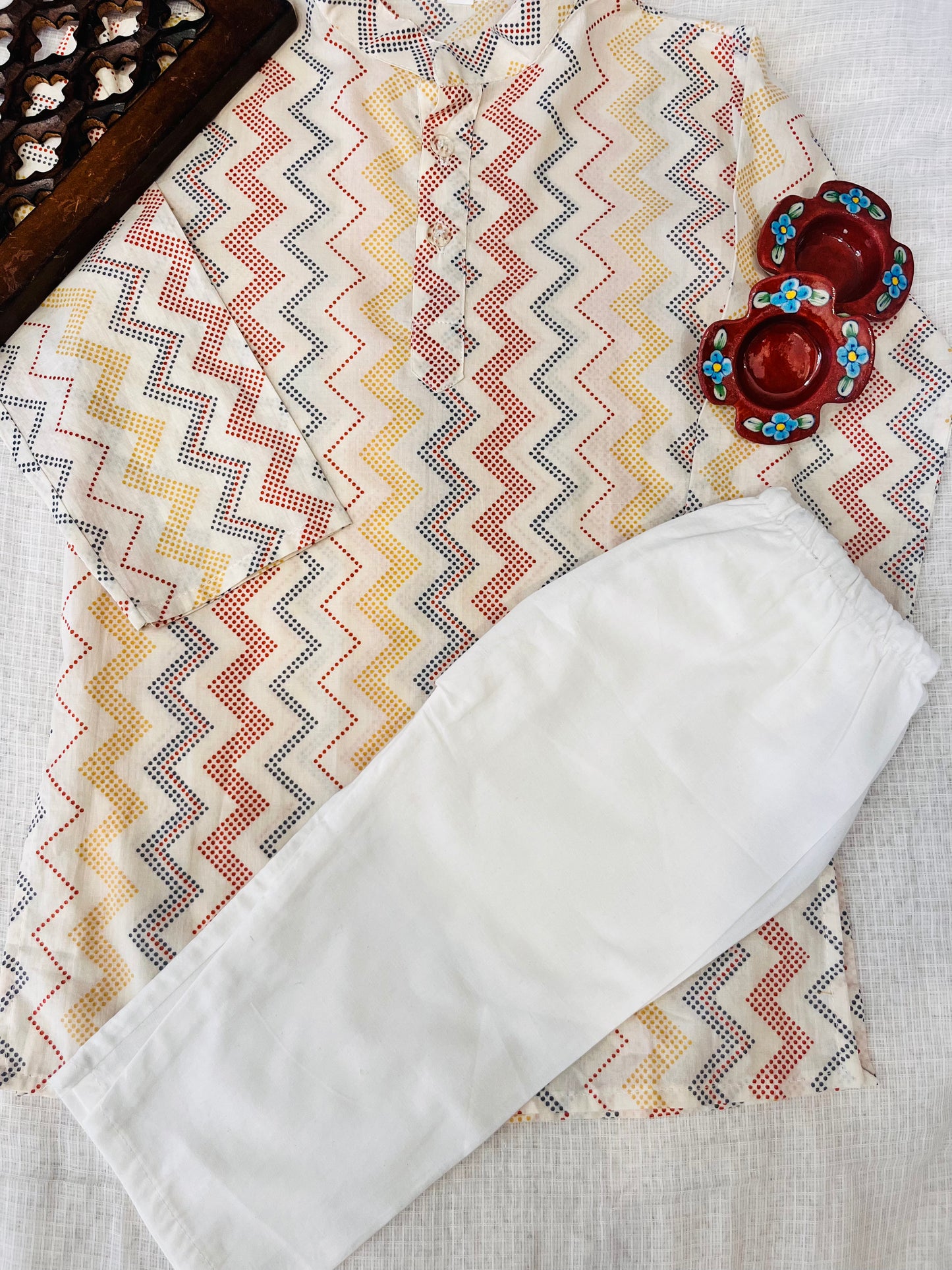Ikkat Cream print Jacket with Kurta -Pyjama