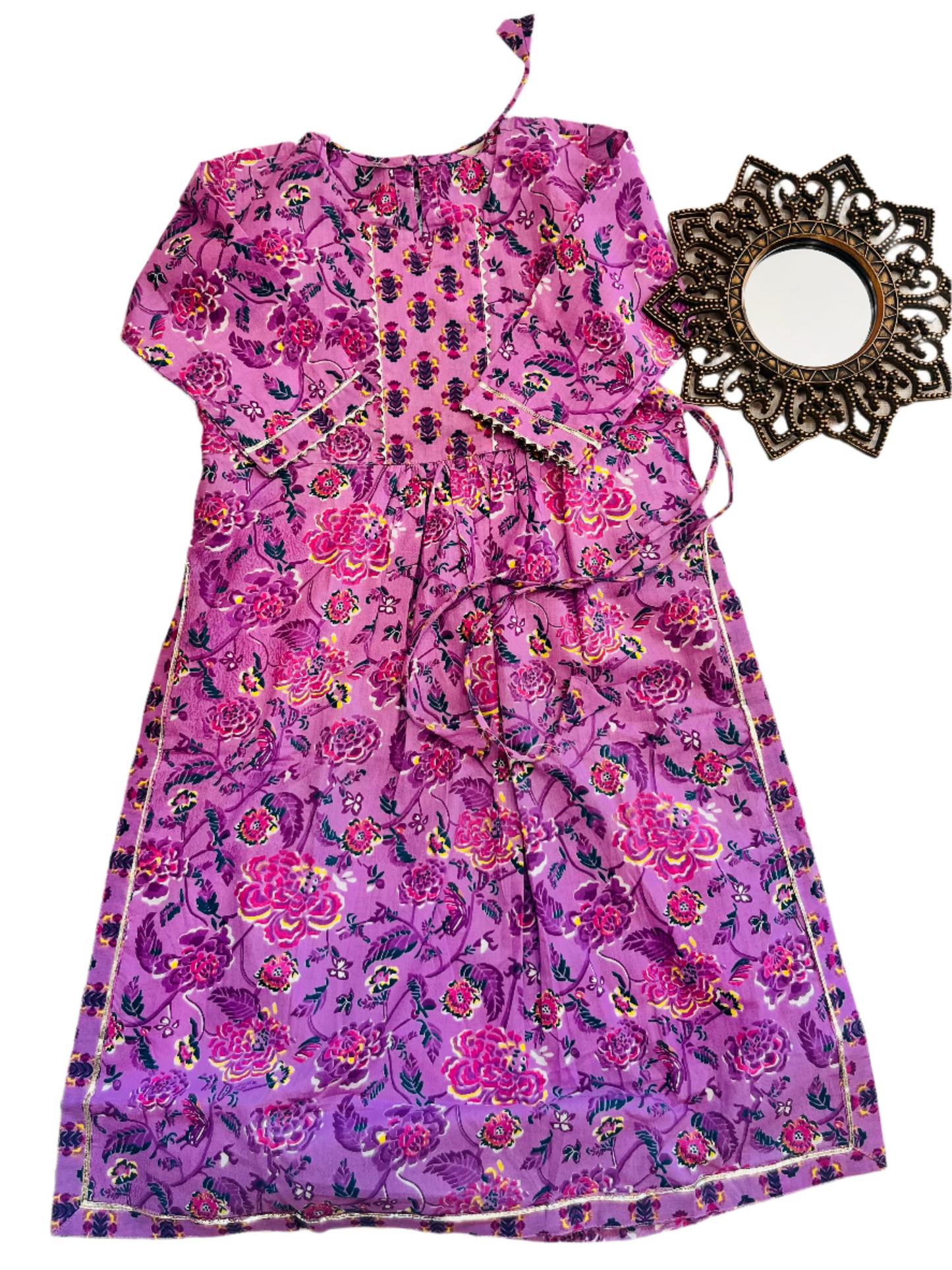 Lavender Colour Floral Printed Nyra Cut suit with Sant