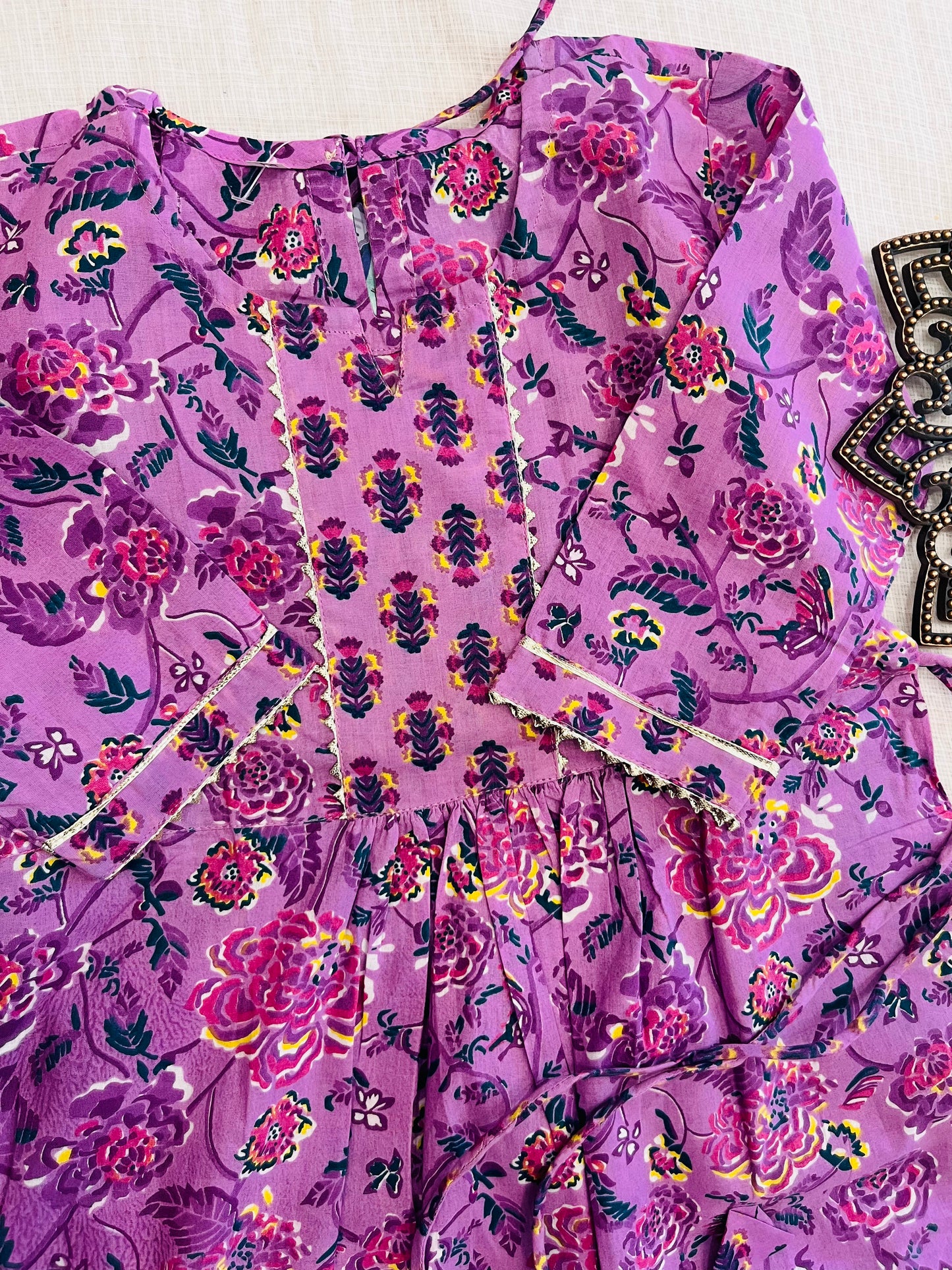 Lavender Colour Floral Printed Nyra Cut suit with Sant