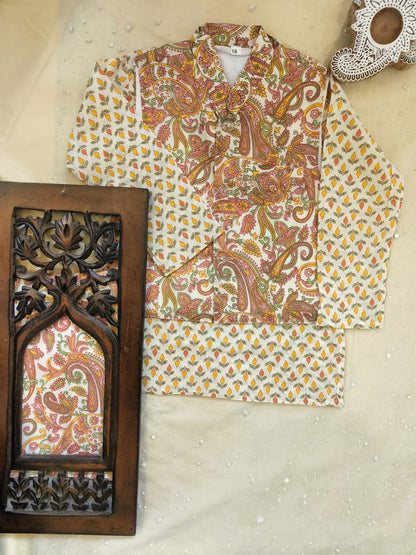 Peach Paisley printed Jacket with Kurta -Pyjama (kpj1004)