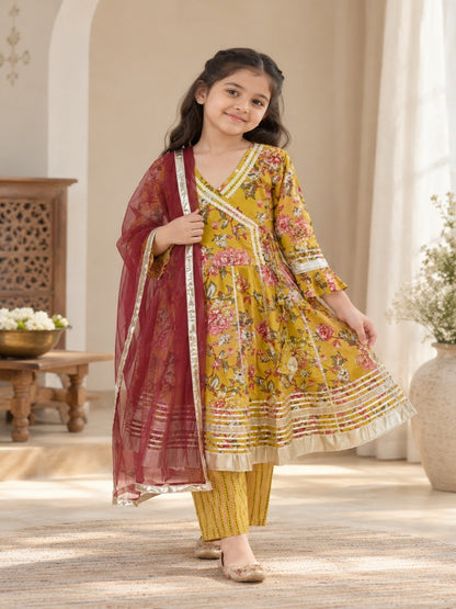 Ethanic Floral Printed Girls Flare Suit Set