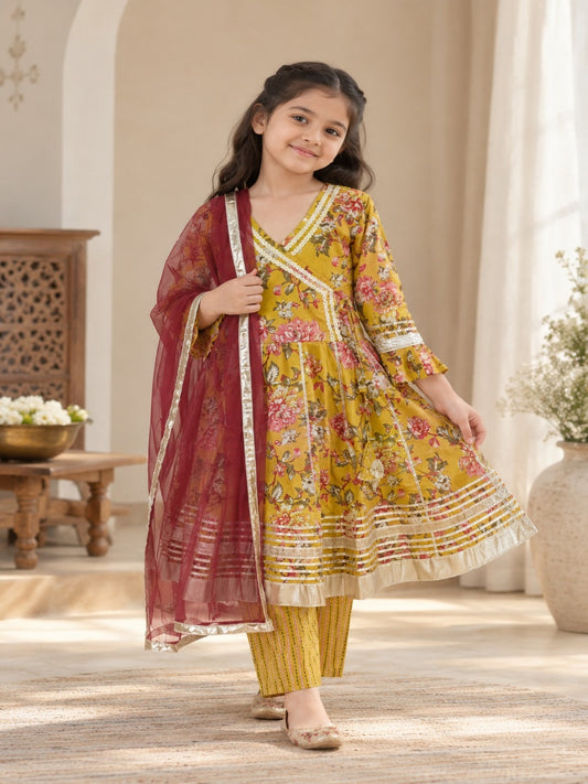 Ethanic Floral Printed Girls Flare Suit Set