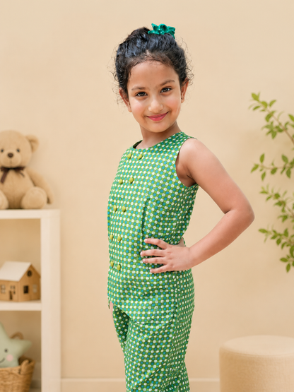 Trending checkered printed waist cost style Co-Ord Set for girls