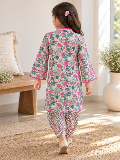 Flower printed Straight Kurta with Dhoti Style Tulip Pant