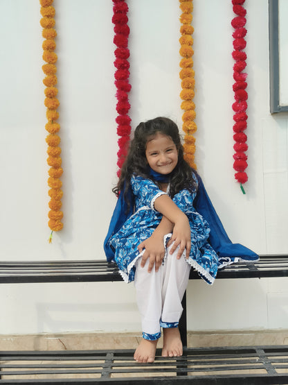 Blue Colour Floral Printed Girls Flare Suit Set