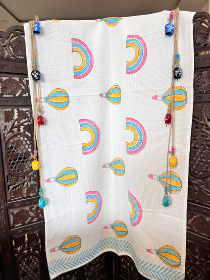 Hot Air Balloon & Rainbow Print White Cotton Bath Towel