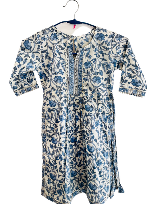 Blue Colour Floral Printed Nyra Cut suit with Pant