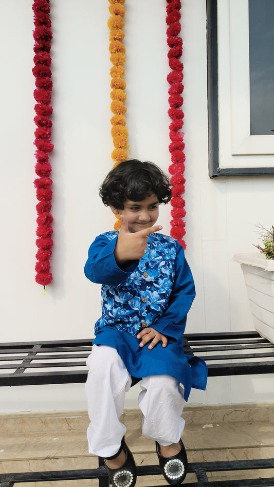 Floral Printed Jacket with Kurta -Pyjama