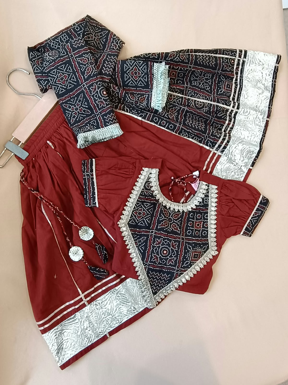 Gujarati Marron/ Black Bandhani Lehnga- Choli set