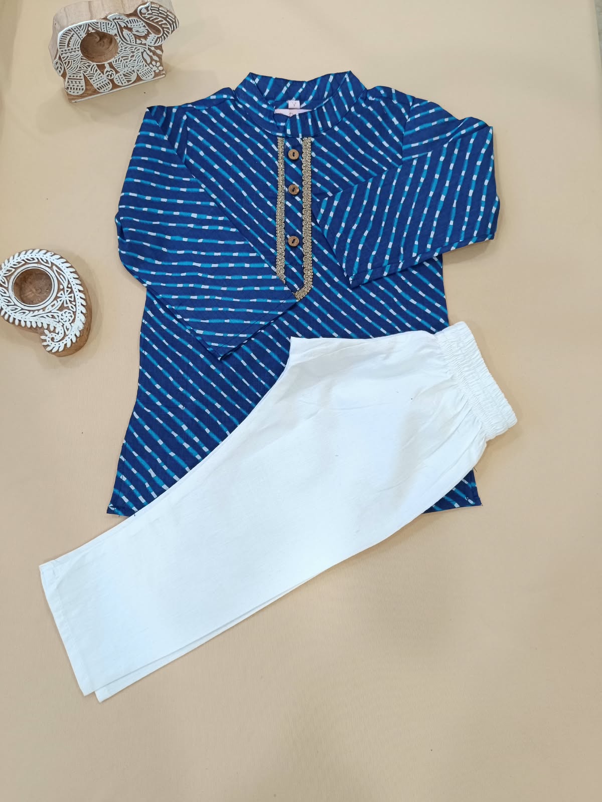 Leheriya printed, Yoke design, Blue Colored kurta -Pyjama set