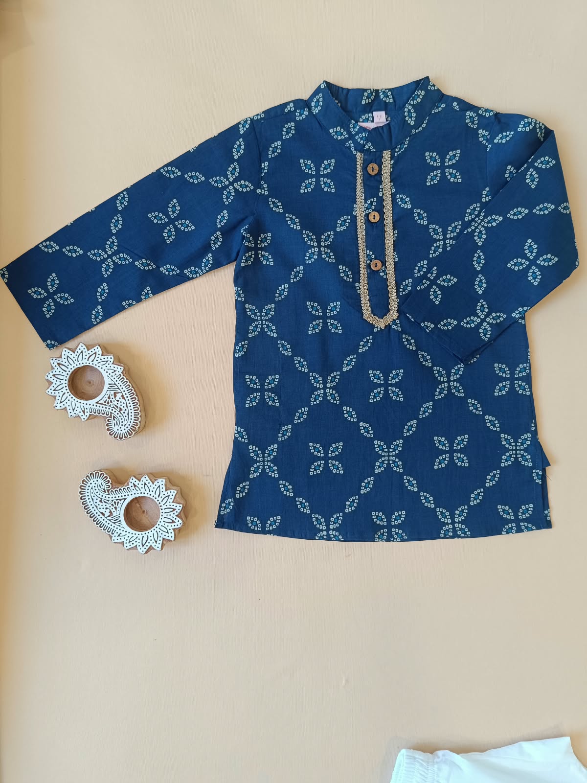 Bandhej printed, Yoke design, Navy Blue Colored kurta -Pyjama set