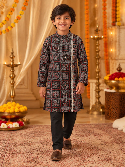 Bandhej printed, Black colored side button kurta -Pyjama set