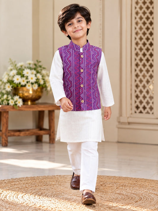 Ethnic Bandhej Jacket With Lurex Kurta Pyjama